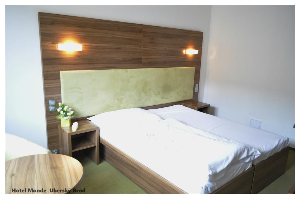 Hotel Monde Uherský Brod 외부 사진