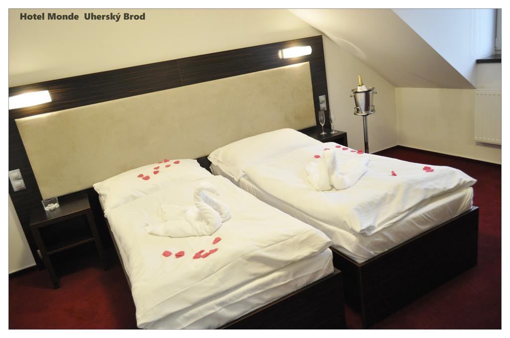 Hotel Monde Uherský Brod 외부 사진