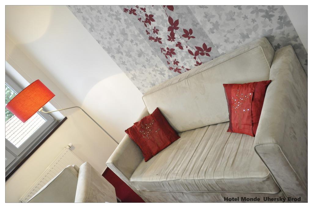 Hotel Monde Uherský Brod 외부 사진